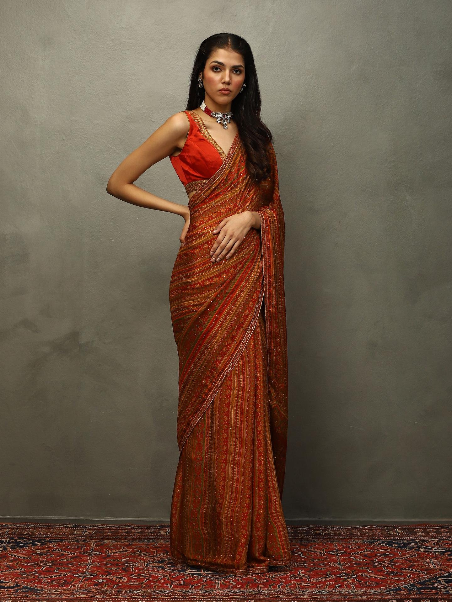 Red & Beige Vasu Saree - Image 6